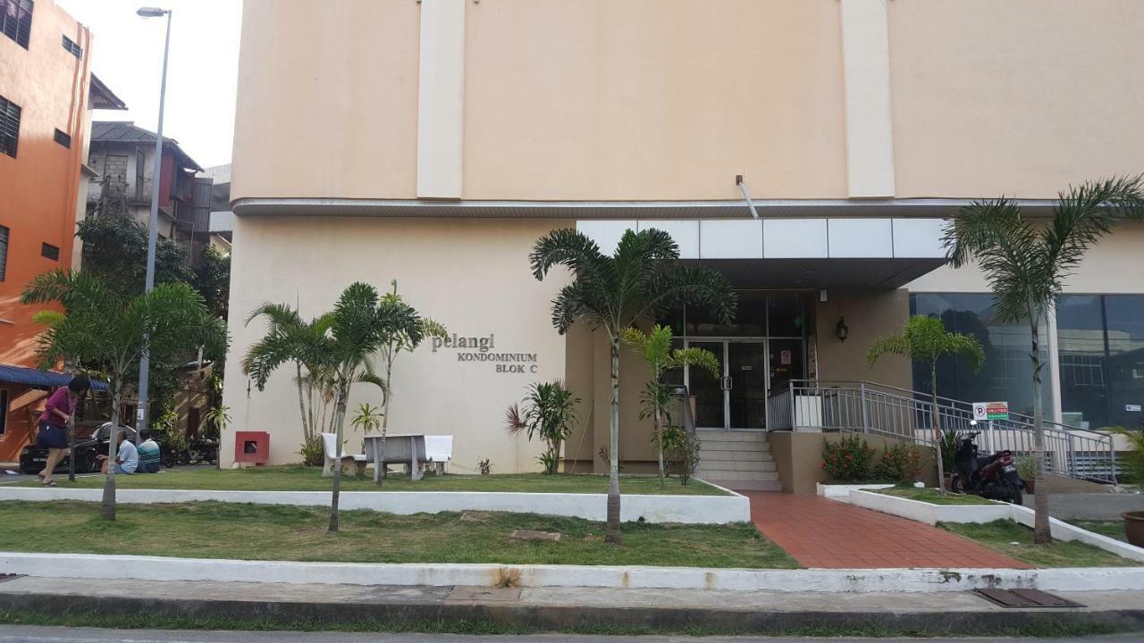 Prestige Pelangi Riverside'S Home Kota Bharu Exterior photo